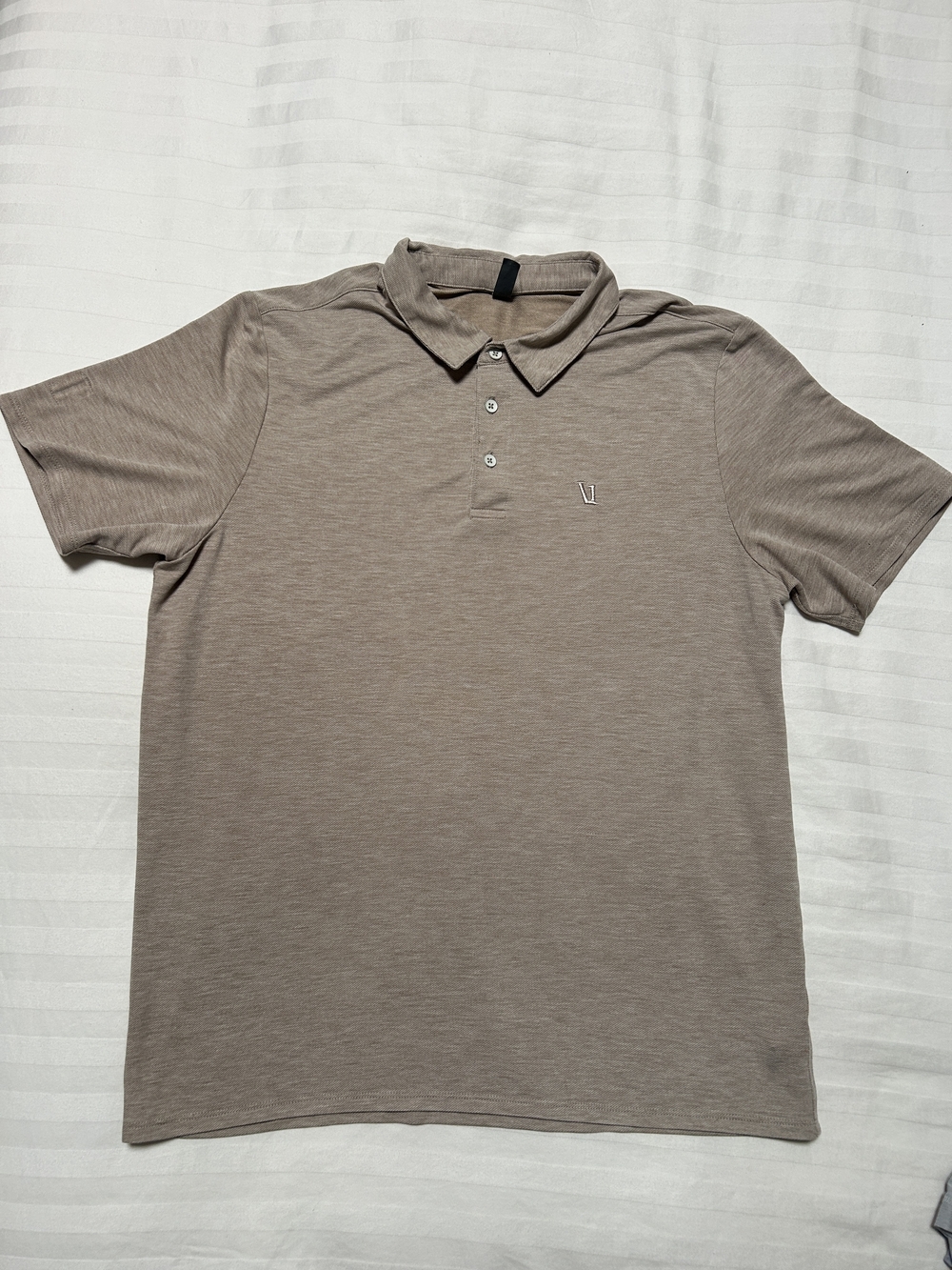 Vuori Short-Sleeve Polo in Taupe Heather